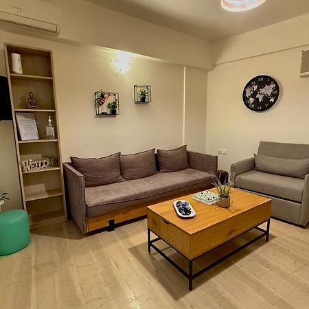 Central Studio Semi-Basement Heraklion (Crete) Exterior foto