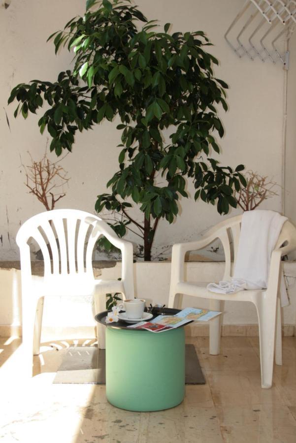 Central Studio Semi-Basement Heraklion (Crete) Exterior foto