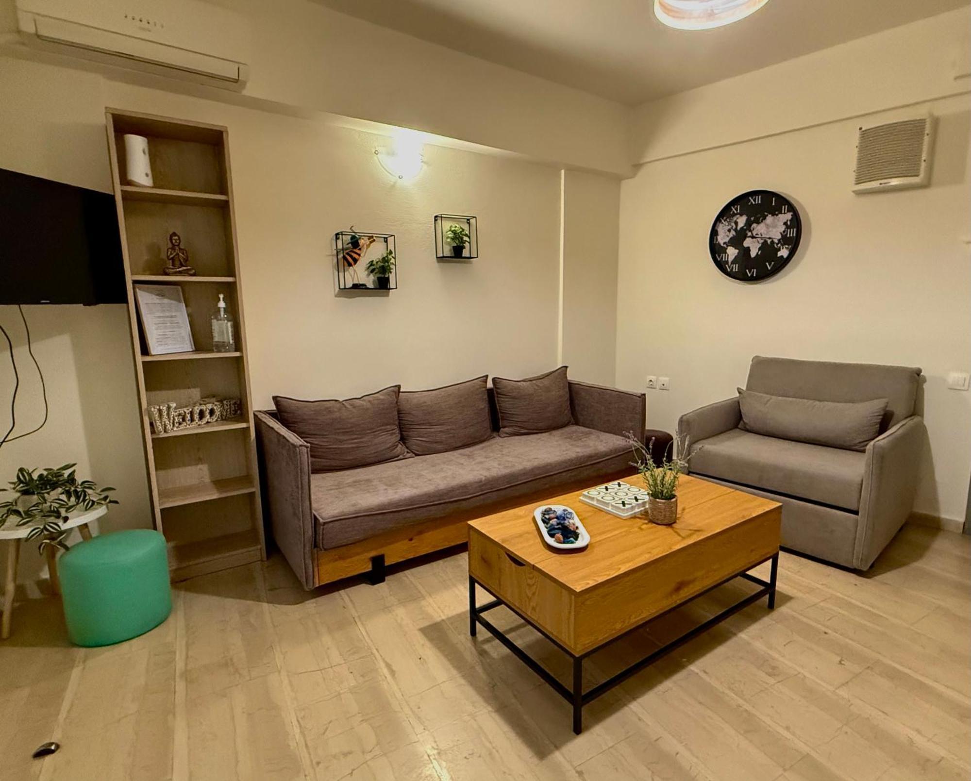 Central Studio Semi-Basement Heraklion (Crete) Exterior foto